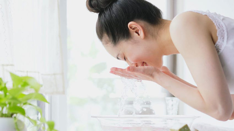 Làm sạch da luôn rất quan trọng