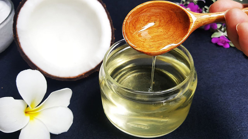 Chăm sóc da cho bà bầu bằng mặt nạ dầu dừa