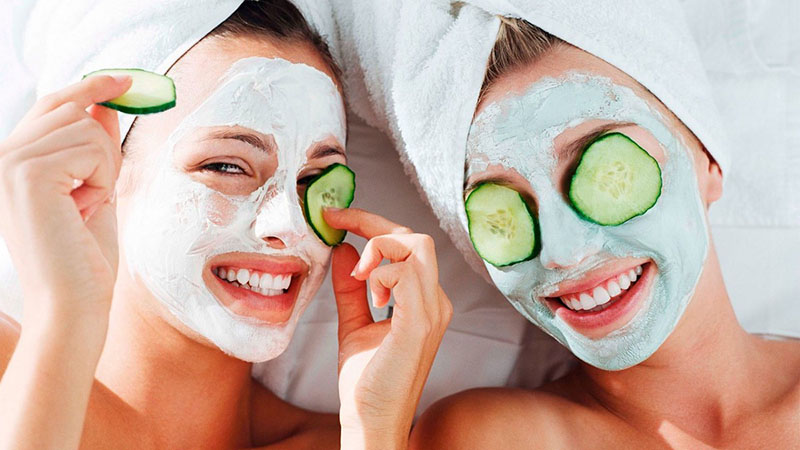 Chăm sóc da cho bà bầu bằng mặt nạ dưa chuột