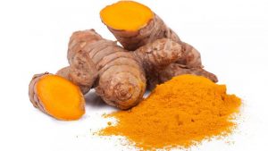 Củ nghệ có nhiều công dụng rất tốt cho việc làm đẹp cho chị em phái đẹp