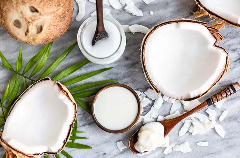                               Trị nám hiệu quả với dầu dừa