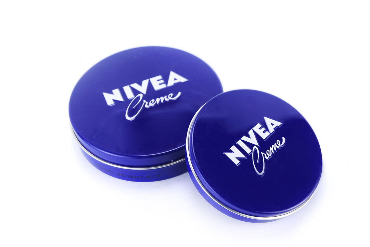                     Kem dưỡng da nivea là sản phẩm cực kỳ phổ biến