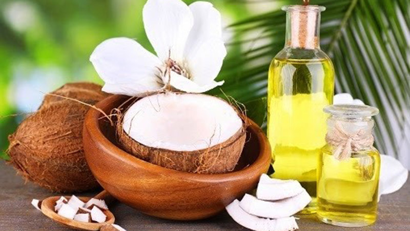 Dầu dừa giúp trị mụn giúp da mịn màng