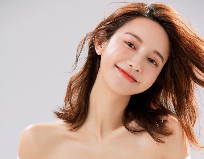 Chọn được kem dưỡng ẩm cho da dầu phù hợp sẽ giúp da ngậm nước và giảm sản xuất bã nhờn