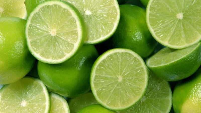 Hạn chế sử dụng công thức dưỡng trắng từ chanh vì nó có rất nhiều vitamin C