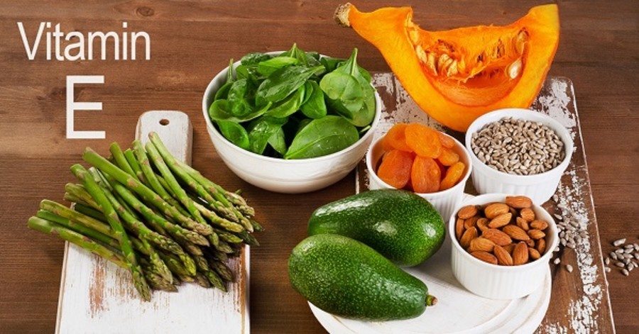 Bạn có thể làm đẹp da với vitamin E qua việc ăn uống thực phẩm hằng ngày