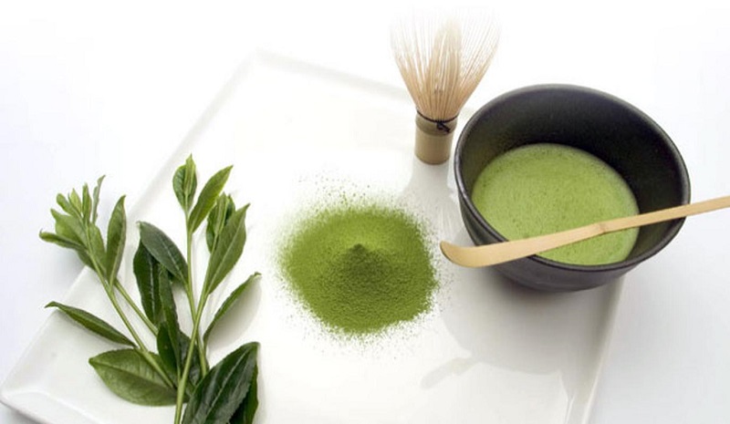 Mặt nạ bột trà xanh giúp da láng mịn, sạch mụn ẩn