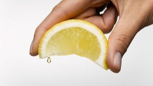 Chanh có chứa nhiều thành phần mang công dụng kháng khuẩn