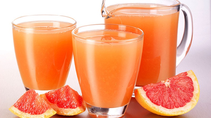 Thường xuyên uống nước ép bưởi sẽ mang đến hiệu quả mờ đi các sẹo thâm