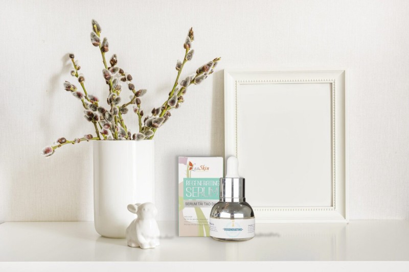 Serum tái tạo da Laaskin là sản phẩm “best seller” của năm