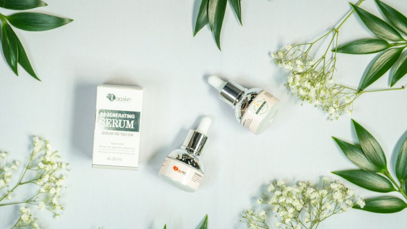 Sản phẩm chứa nhiều hoạt chất tái tạo da mịn màng, tươi trẻ